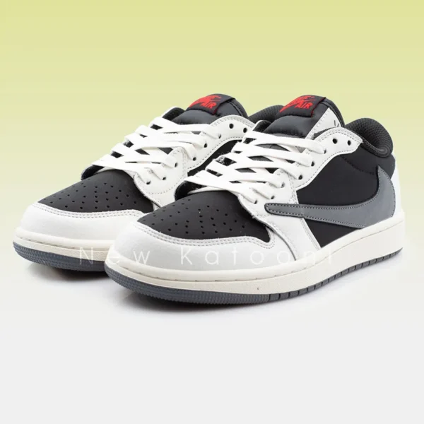 نایک ایر جردن یک تراویس اسکات