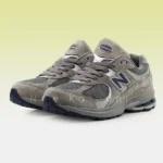 New Balance 2002R