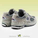 کفش نیوبالانس 2002آر