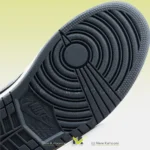 زیره نایک ایر جردن 1 لو تراویس اسکات بلک گری