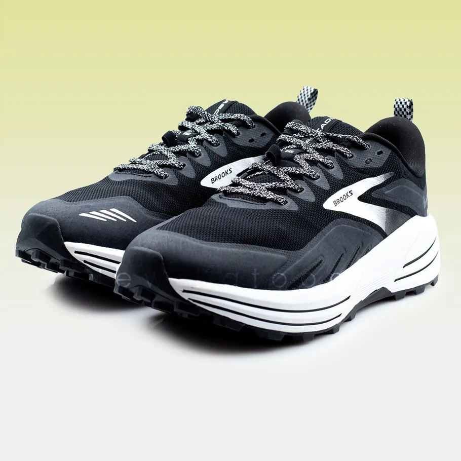 بروکس کاسکادیا 16