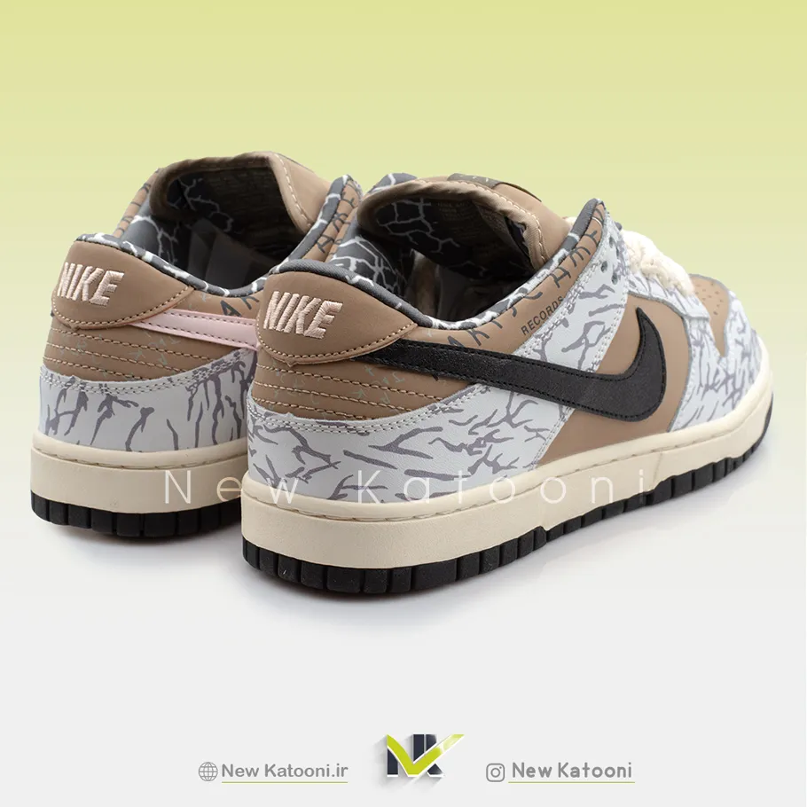 کفش نایک اس بی دانک لو تراویس اسکات