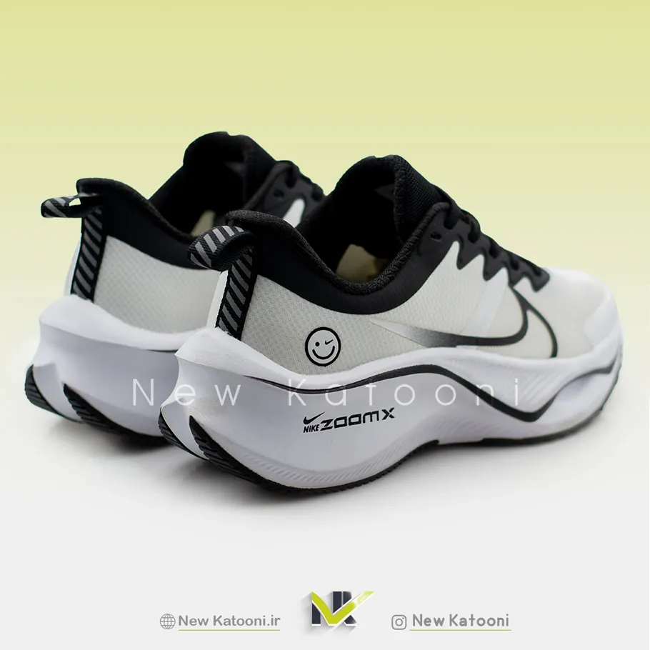 کفش نایک zoomx اسمایلی