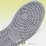 زیره ایر جردن ۱ لو تریپل وایت